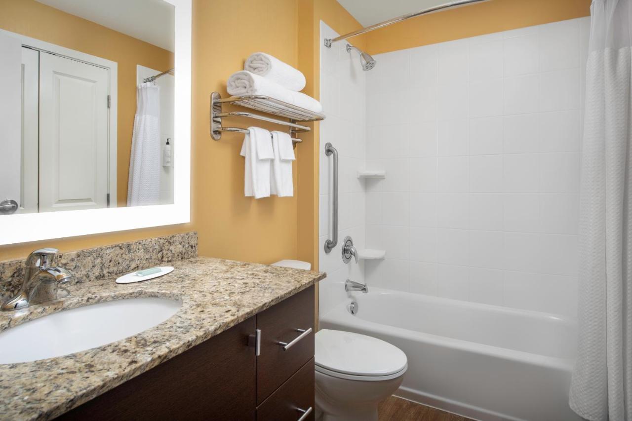 Towneplace By Marriott Suites Portland Vancouver Evergreen Екстер'єр фото