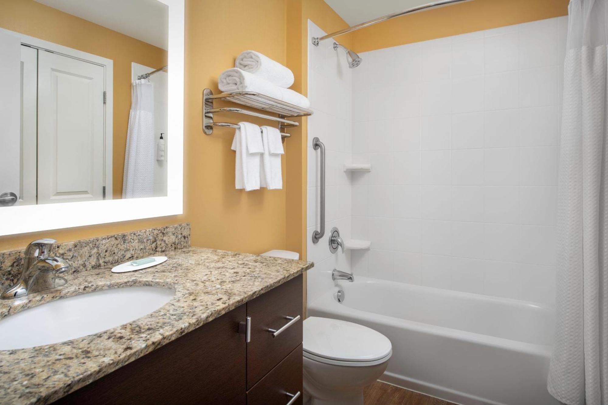 Towneplace By Marriott Suites Portland Vancouver Evergreen Екстер'єр фото