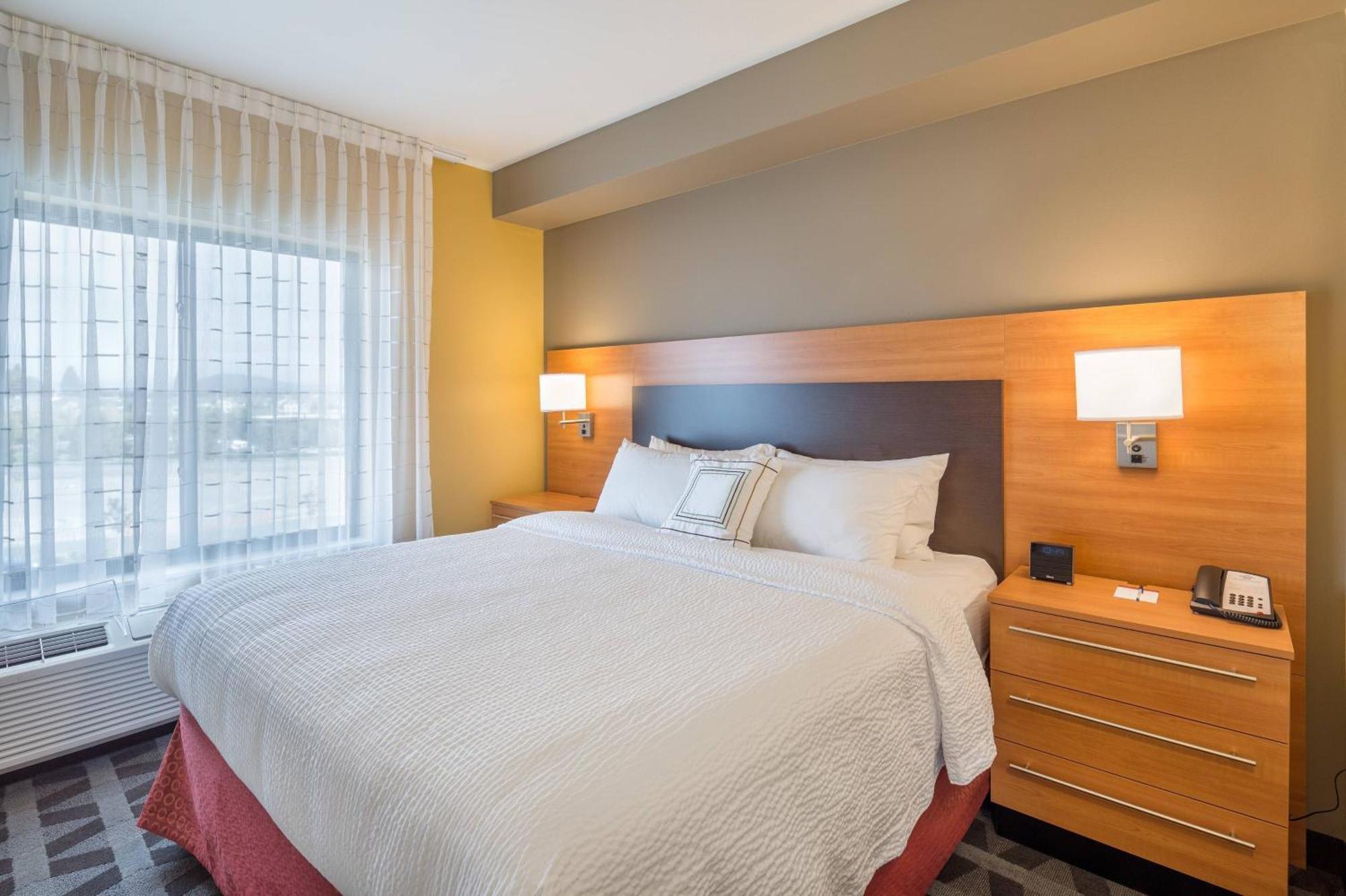Towneplace By Marriott Suites Portland Vancouver Evergreen Екстер'єр фото