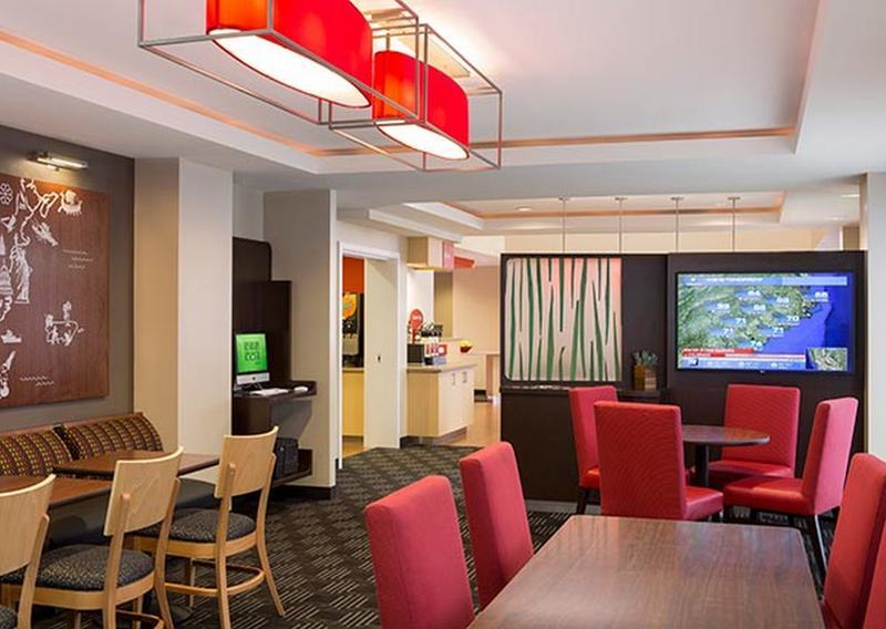 Towneplace By Marriott Suites Portland Vancouver Evergreen Екстер'єр фото