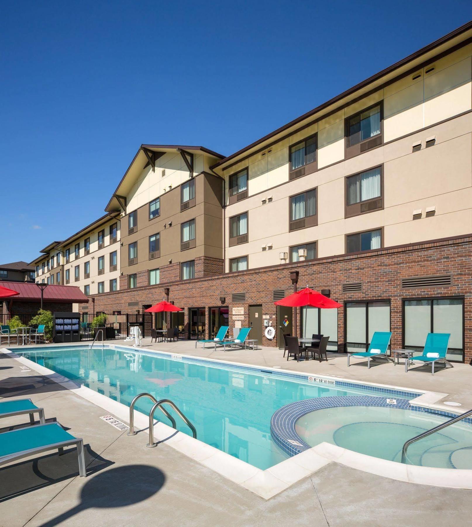 Towneplace By Marriott Suites Portland Vancouver Evergreen Екстер'єр фото